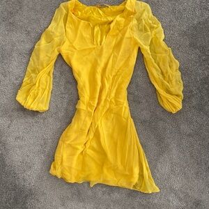 Alice + Olivia Yellow Sheath Dress with Bishop Sleeves